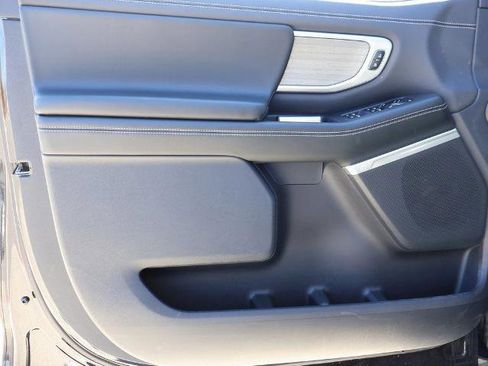 Certified 2025 Ford Expedition Max Platinum AWD/4WD image 23