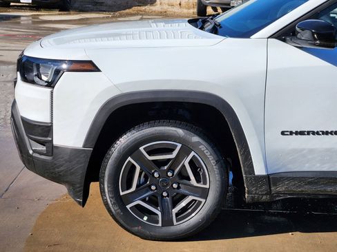 New 2026 Jeep Cherokee Limited AWD/4WD image 10