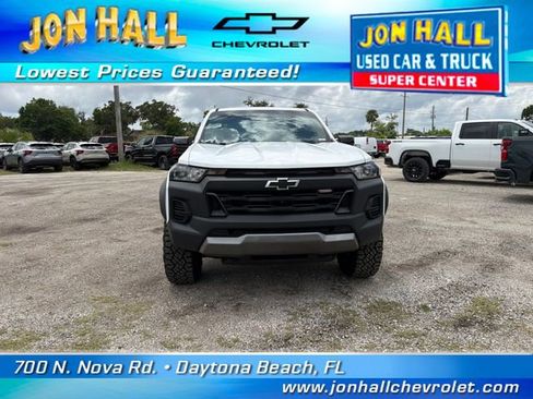 Used 2023 Chevrolet Colorado Trail Boss w/ Technology Package AWD/4WD image 20