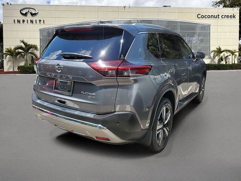 Used 2021 Nissan Rogue Platinum AWD/4WD image 4
