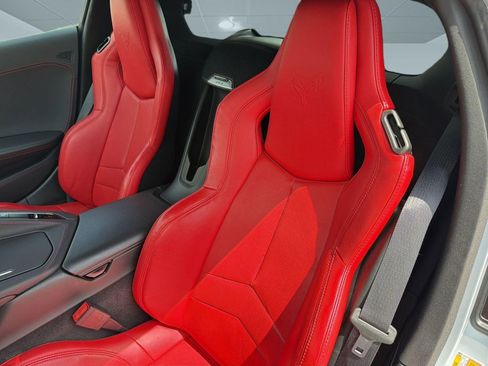 Used 2023 Chevrolet Corvette Stingray Coupe w/ 1LT image 19