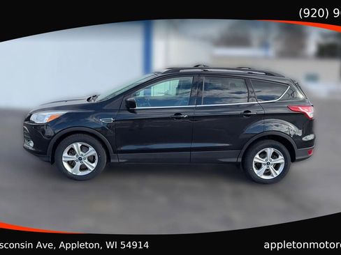 Used 2014 Ford Escape SE w/ Equipment Group 201A image 3