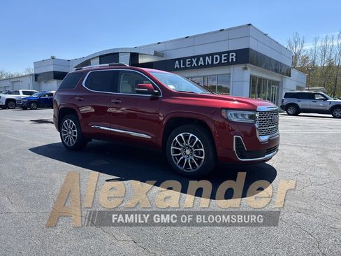 Used 2023 GMC Acadia Denali w/ Denali Ultimate Package AWD/4WD image 1