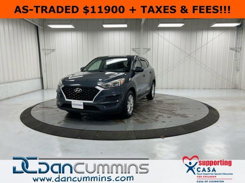 Used 2019 Hyundai Tucson SE image 1