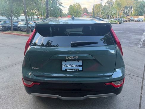 Certified 2023 Kia Niro Wind w/ Wind Preserve Package FWD image 5