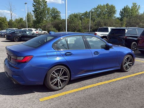 Used 2019 BMW 330i xDrive Sedan w/ M Sport Package AWD/4WD image 7