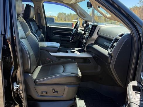 Used 2022 RAM 2500 Laramie AWD/4WD image 17