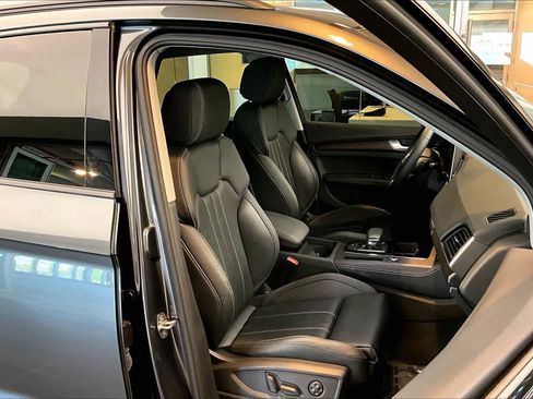 Certified 2023 Audi Q5 2.0T Premium Plus w/ Premium Plus Package image 9