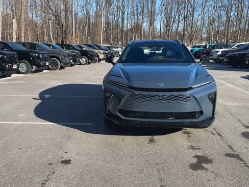 New 2026 Toyota Crown Signia Limited image 3