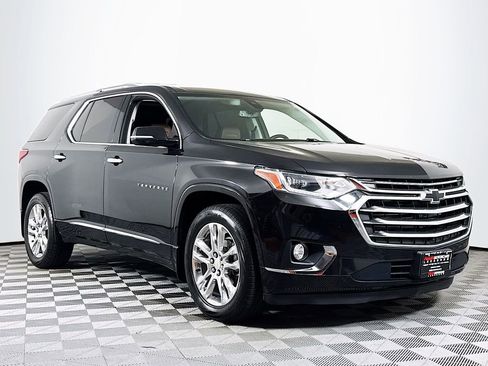 Used 2019 Chevrolet Traverse High Country AWD/4WD image 1