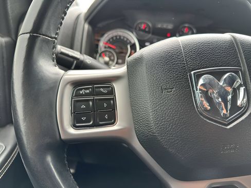 Used 2022 RAM 1500 Warlock AWD/4WD image 19