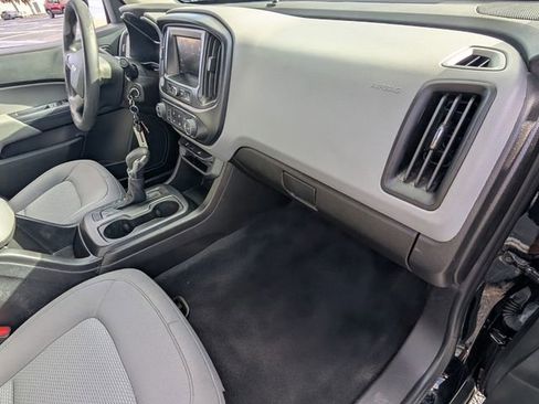 Used 2022 Chevrolet Colorado W/T w/ Custom Special Edition image 13