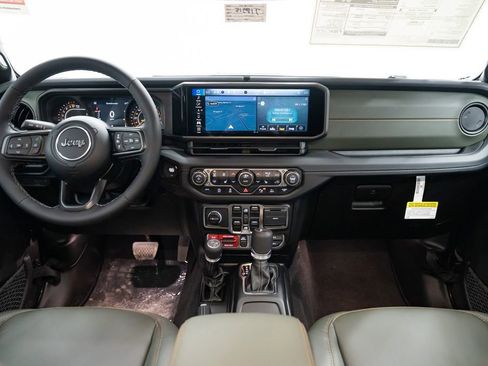 New 2026 Jeep Gladiator Mojave AWD/4WD image 9