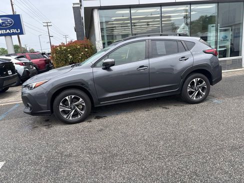 Used 2024 Subaru Crosstrek 2.0i Premium AWD/4WD image 8