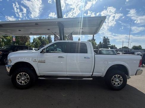 Used 2017 RAM 2500 Laramie AWD/4WD image 4
