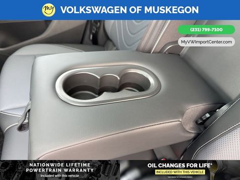 New 2026 Volkswagen Tiguan SE R-Line image 24