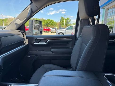 Certified 2024 Chevrolet Silverado 1500 RST w/ Convenience Package II AWD/4WD image 19