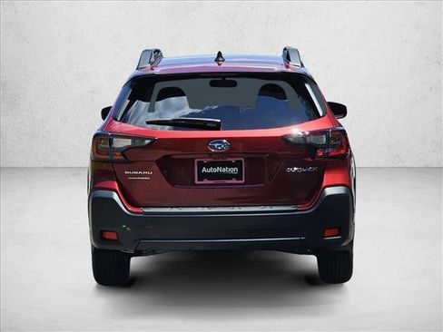 Used 2025 Subaru Outback Premium image 8