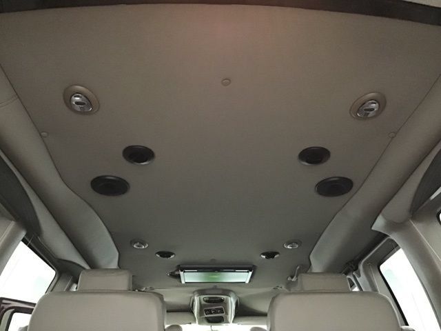 Used 2023 Chevrolet Express 2500 RWD image 10