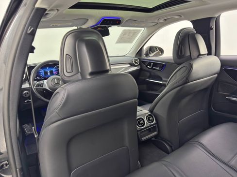 Used 2022 Mercedes-Benz C 300 Sedan image 35