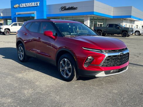 Used 2024 Chevrolet Blazer LT w/ Convenience Package image 1