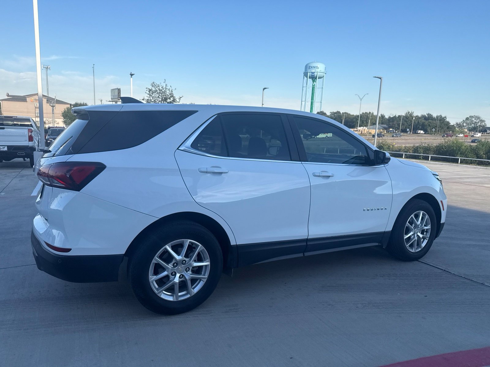 Used 2022 Chevrolet Equinox LT FWD image 5