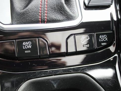 Used 2022 Jeep Compass Trailhawk w/ Sun and Sound Group image 11