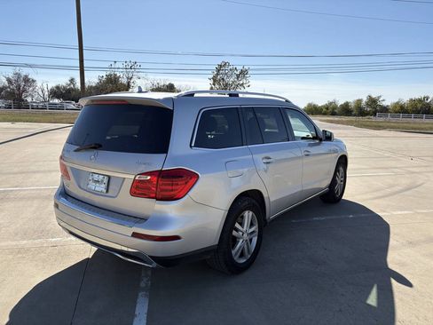 Used 2015 Mercedes-Benz GL 450 4MATIC image 5