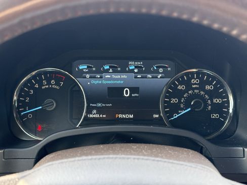 Used 2018 Ford F150 King Ranch image 32