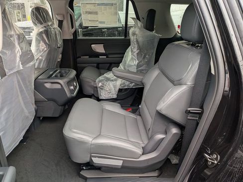 New 2026 Ford Expedition Max Active AWD/4WD image 13