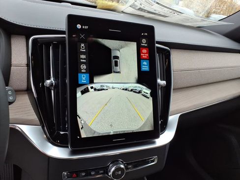 New 2026 Volvo XC90 B6 Ultra w/ Protection Package Premier AWD/4WD image 19
