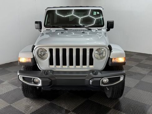 Used 2022 Jeep Wrangler Unlimited Sahara w/ Cold Weather Group AWD/4WD image 4