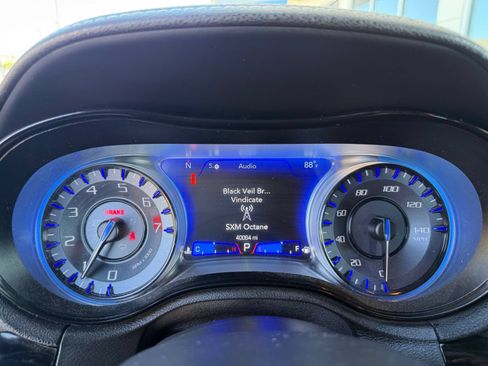 Used 2023 Chrysler 300 S RWD image 12