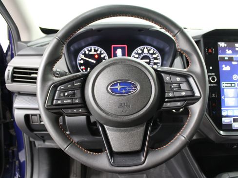 Certified 2025 Subaru Crosstrek 2.5i Limited w/ Crosstrek Mirror Package AWD/4WD image 9