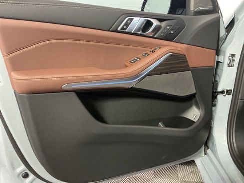 New 2026 BMW X5 xDrive50e AWD/4WD image 19