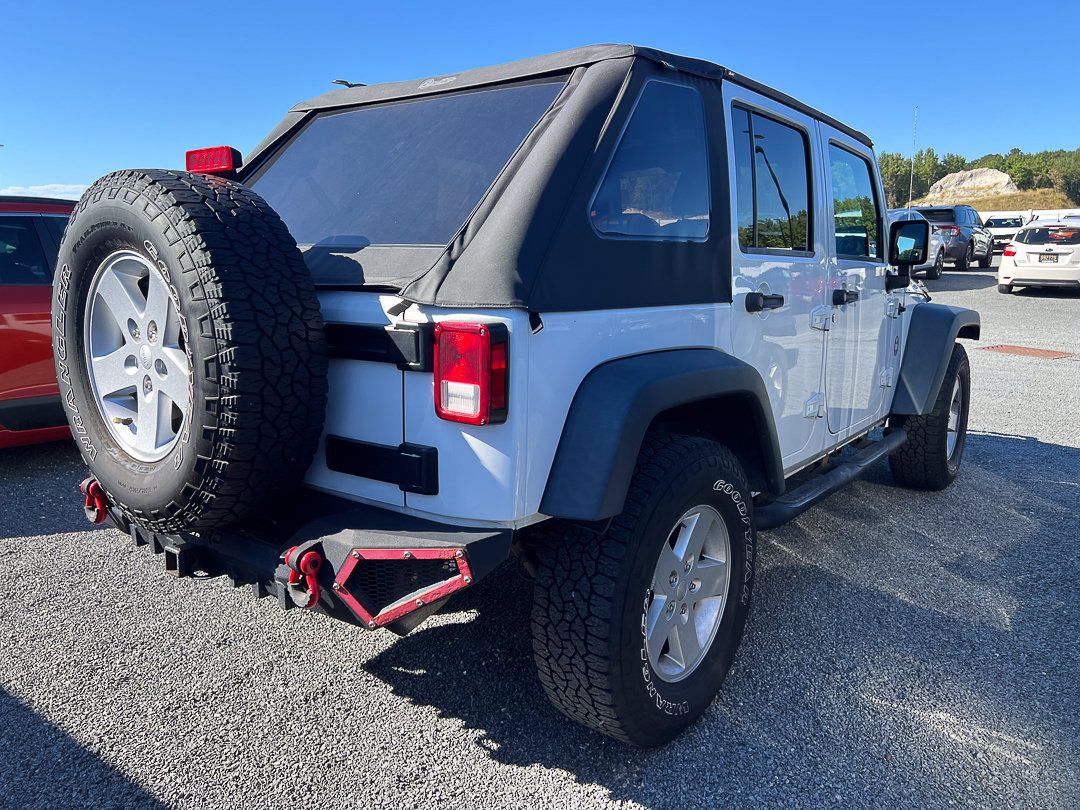 Used 2018 Jeep Wrangler Unlimited Sport S AWD/4WD image 5