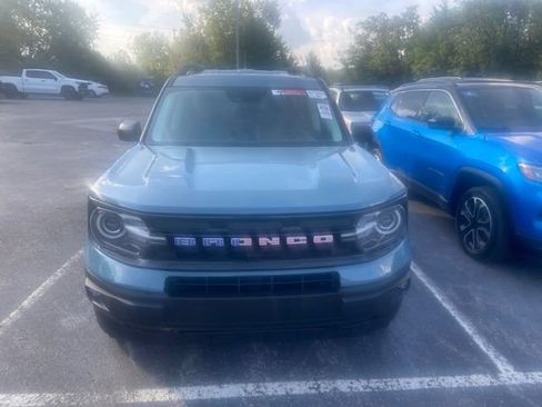 Used 2023 Ford Bronco Sport Outer Banks AWD/4WD image 2
