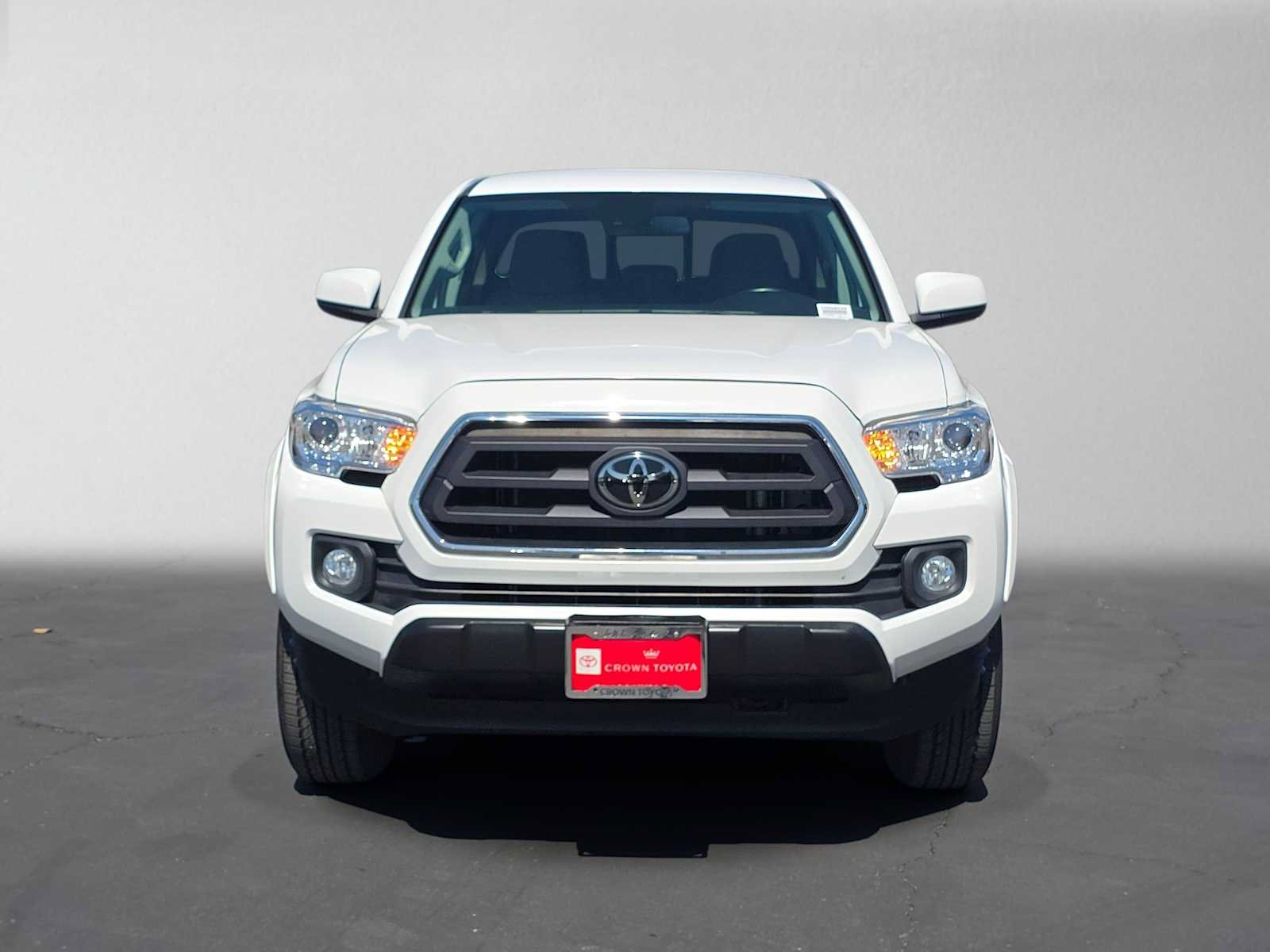 Certified 2022 Toyota Tacoma SR5 w/ SR5 Appearance Package (SM) RWD image 8