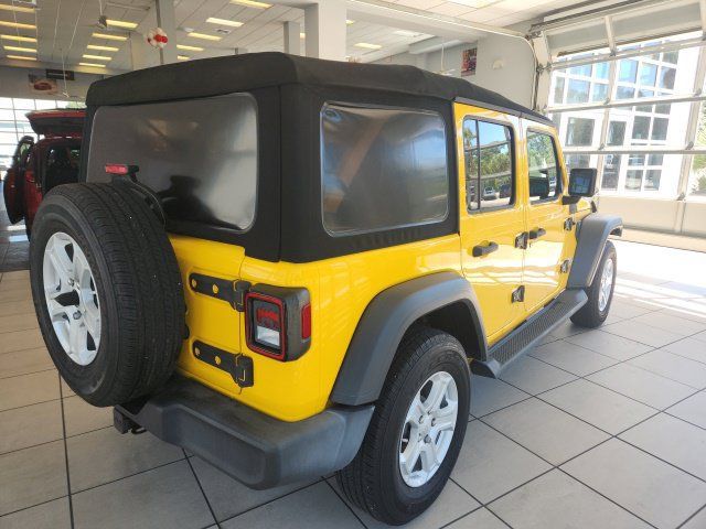 Used 2018 Jeep Wrangler Unlimited Sport S AWD/4WD image 11