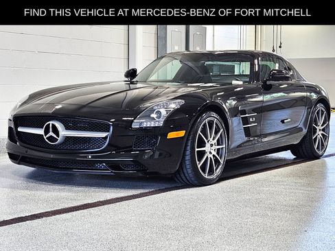 Used 2011 Mercedes-Benz SLS AMG Coupe image 2