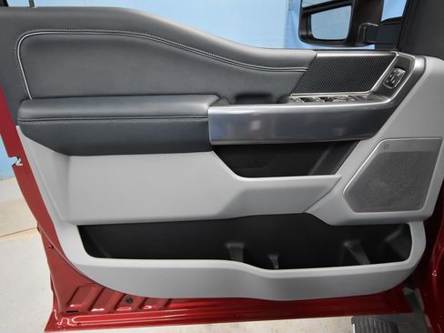 Used 2024 Ford F250 Limited image 5