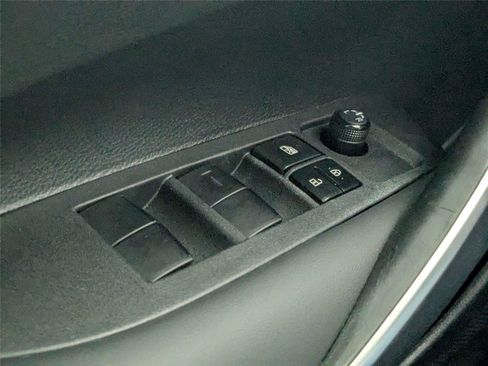 Used 2024 Toyota Corolla SE FWD image 14