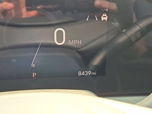 Certified 2025 Buick Envista Preferred FWD image 11
