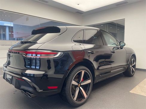 New 2026 Porsche Macan S image 12