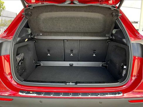 New 2026 Mercedes-Benz GLA 250 image 14