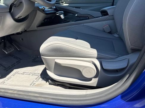 Certified 2025 Hyundai Elantra Sport FWD image 14