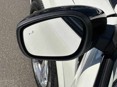 Used 2022 Ford Mustang Mach-E GT AWD/4WD image 9