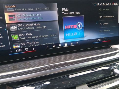 New 2026 BMW X6 xDrive40i w/ Premium Package image 25