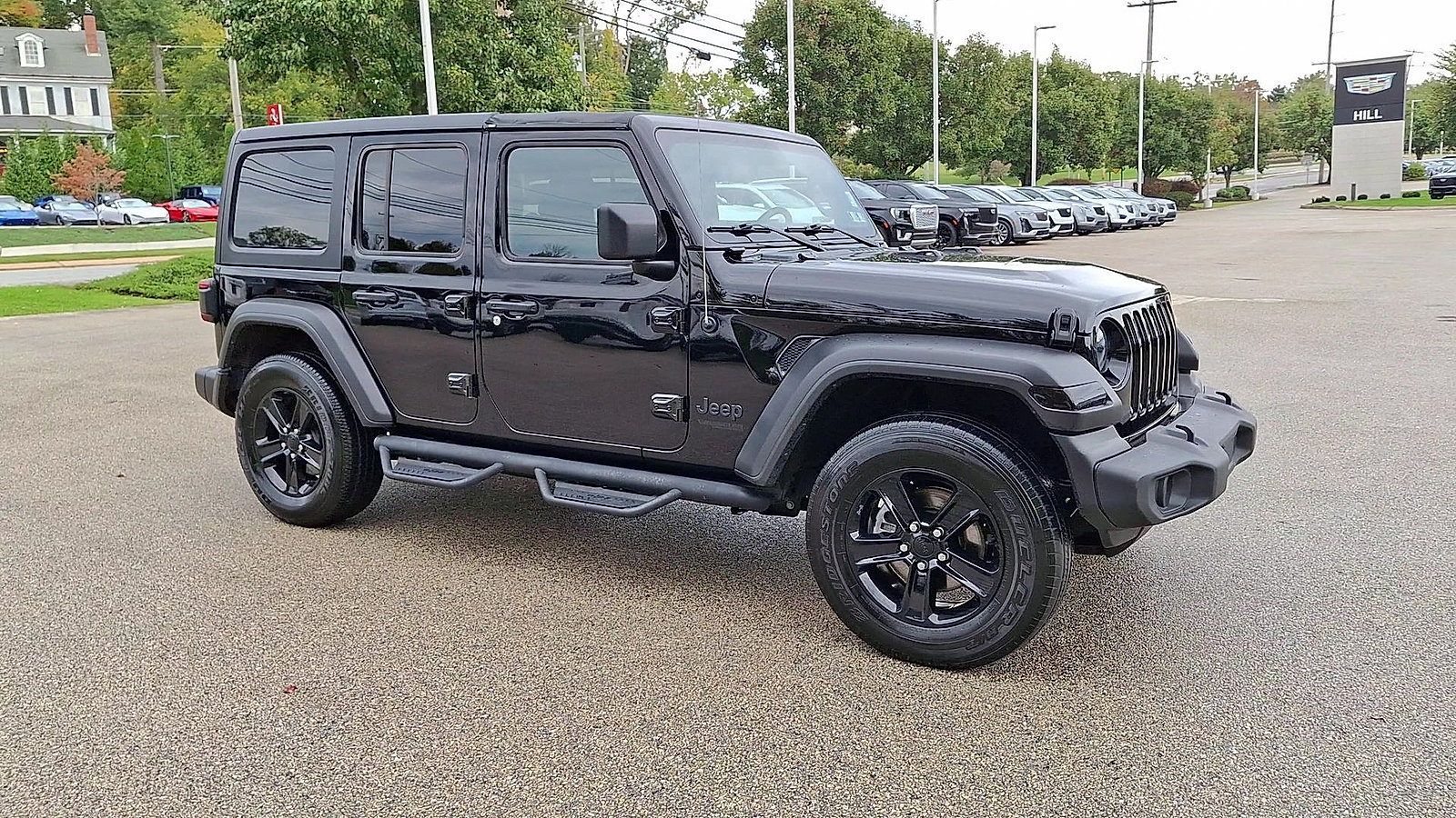 Used 2022 Jeep Wrangler Unlimited Sport AWD/4WD image 2
