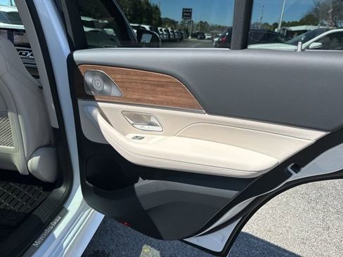 New 2026 Mercedes-Benz GLE 450 4MATIC image 33